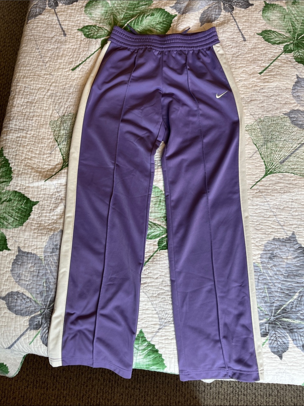 Y2K Nike Trackpants
